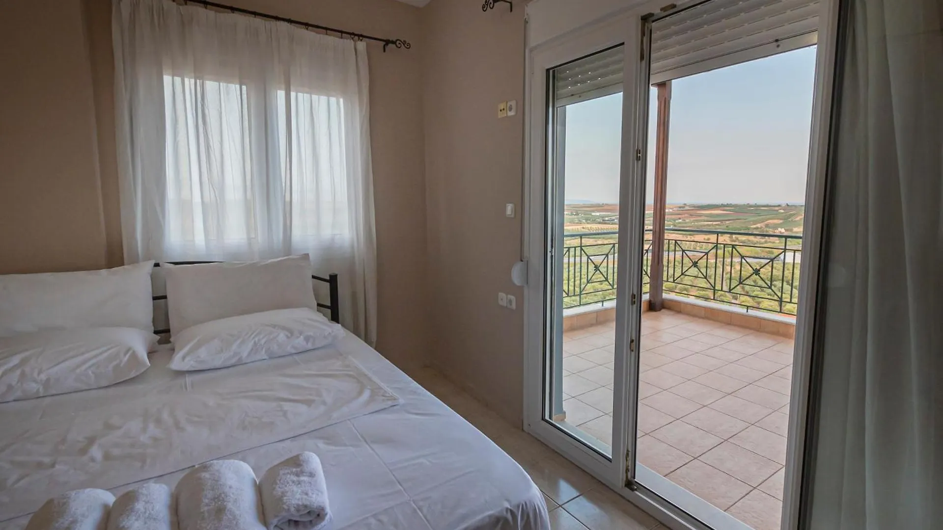 Giota Hill House By Rentalspro - Nea Moudania Halkidiki بيت للعطل